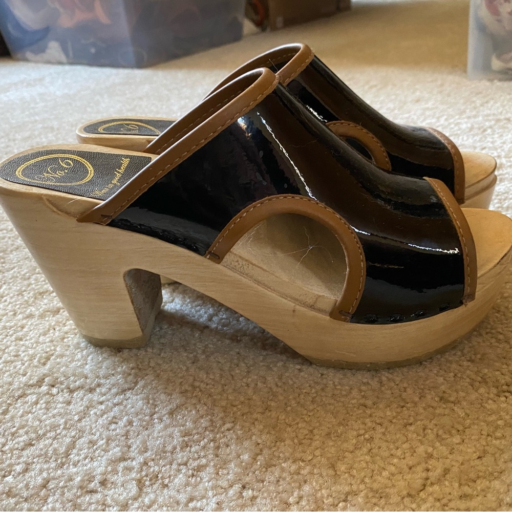 No. 6 Black and Tan Chunky Heel Mules